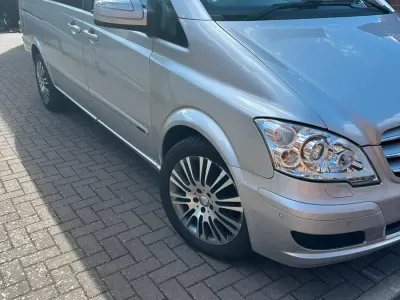 Używany Mercedes Viano 224 KM (164 kW) 2014 Srebrny Minivan