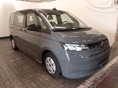Gebraucht VW Multivan 150 PS (110 kW) 2024 Pure grey Van