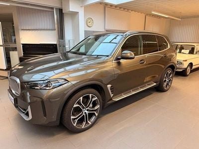 Gebraucht BMW X5 Sport Line 298 PS (219 kW) 2024 Manhattan metallic SUV