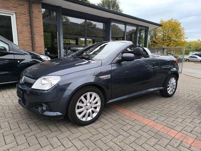 Grau Gebraucht 2009 Opel Tigra Edition Cabrio | 5.400 € (Teuer)