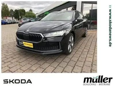Gebraucht Skoda Superb Selection 150 PS (110 kW) 2024 Schwarz (onyx schwarz metallic) Kombi