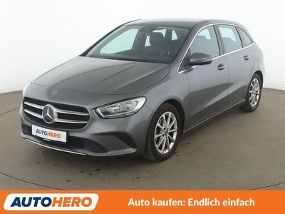 Grau Gebraucht 2019 Mercedes B180 Progressive Van / Kleinbus | 18.500 € (Guter Preis)