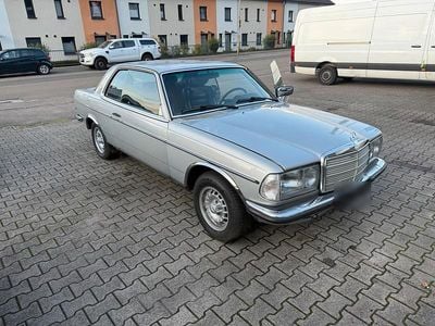 Gebraucht Mercedes 280 1978 Silber Coupé