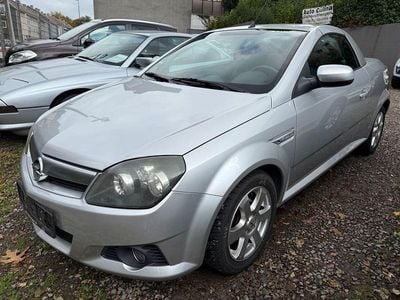 Gebraucht Opel Tigra Sport 90 PS (66 kW) 2006 Silber Cabrio