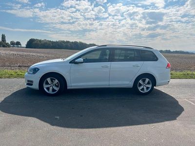 Gebraucht VW Golf VII 150 PS (110 kW) 2015 Weiß Kombi