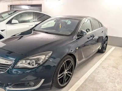 Gebraucht Opel Insignia 170 PS (125 kW) 2016 Grün Kombi