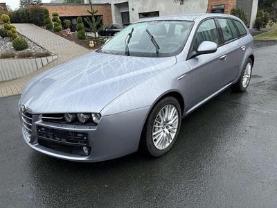 Gebraucht Alfa Romeo 159 200 PS (147 kW) 2010 Grau Kombi