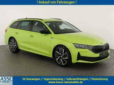Gebraucht Skoda Octavia SportLine 150 PS (110 kW) 2024 Grün Kombi
