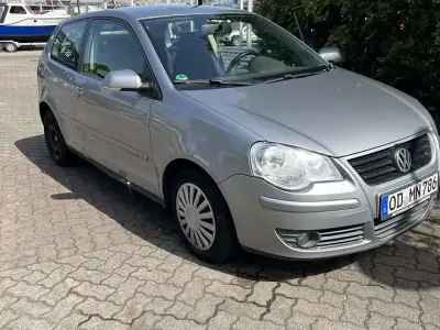 Gebraucht VW Polo Comfortline 86 PS (63 kW) 2006 Grau Kleinwagen