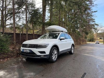 Gebraucht VW Tiguan 190 PS (139 kW) 2019 Weiß SUV