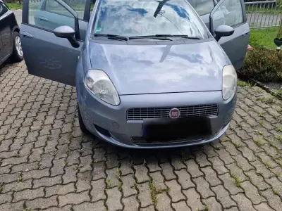 Gebraucht Fiat Punto 65 PS (47 kW) 2009 Grau Kleinwagen