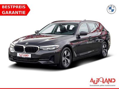 Grau Gebraucht 2020 BMW 520 Kombi | 29.950 € (Fairer Preis)