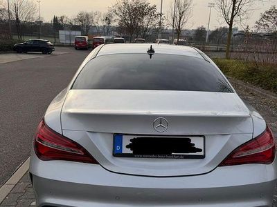 Silber Gebraucht 2018 Mercedes CLA200 AMG line Coupé | 20.500 € (Fairer Preis)