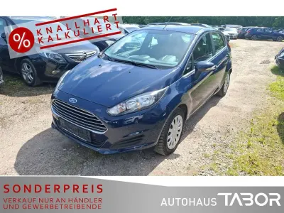 Gebraucht Ford Fiesta 82 PS (60 kW) 2013 Blazerblau Kleinwagen