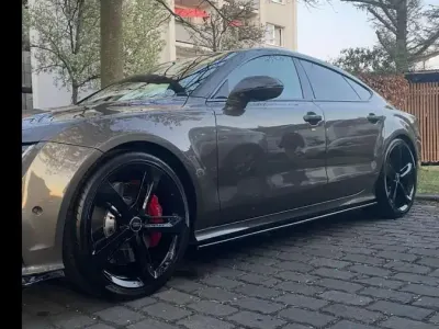 Gebraucht Audi RS7 300 PS (220 kW) 2011 Grau Kleinwagen