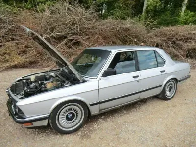 Gebraucht BMW M535 Performance 218 PS (160 kW) 1985 Silber Limousine
