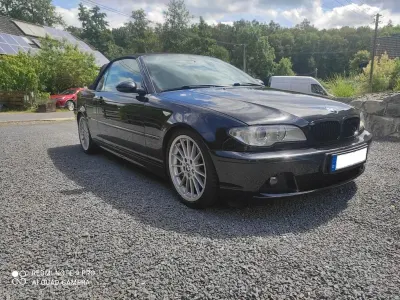 Gebraucht BMW 330 Cabriolet Performance 231 PS (169 kW) 2003 Schwarz Cabrio