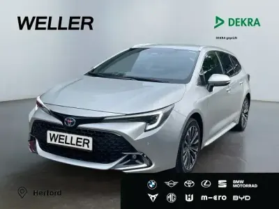 Gebraucht Toyota Corolla Team 2025 Silber