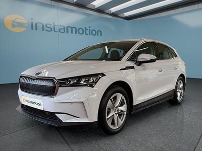 Weiß Gebraucht 2021 Skoda Enyaq iV Loft SUV | 23.899 € (Fairer Preis)