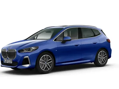 Gebraucht BMW 220 Active Tourer Luxury Line 156 PS (114 kW) 2026 Van / Kleinbus