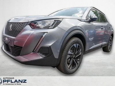 Grau Gebraucht 2023 Peugeot e-2008 Allure SUV | 19.490 € (Guter Preis)