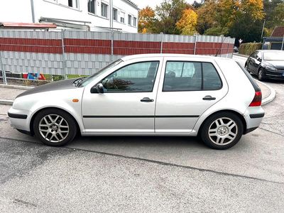 VW Golf IV