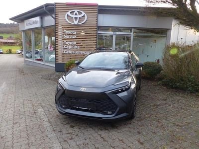 Neu Toyota C-HR 140 PS (102 kW) 2025 Grau SUV