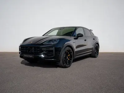 Neu Porsche Cayenne Turbo E-Hybrid 740 PS (544 kW) 2026 Chromitschwarzmetallic SUV