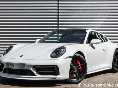 Porsche 911 Carrera GTS