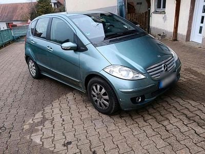 Usata Mercedes A180 2005 Blu Utilitaria