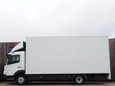 Usado Mercedes W115 2008 Branco