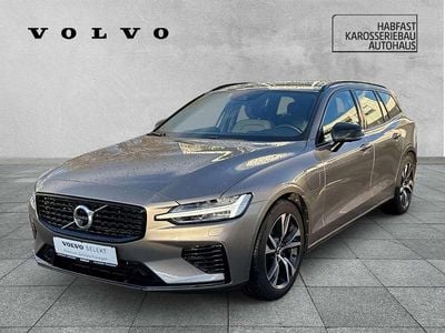 Gebraucht Volvo V60 R-Design 341 PS (250 kW) 2020 Pebble grey / metallic Kombi