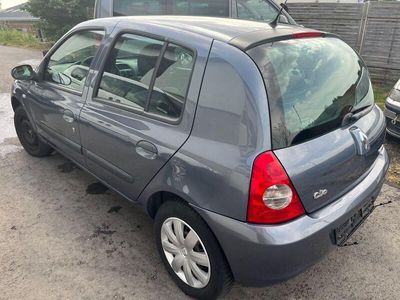 Renault Clio II