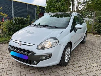 Gebraucht Fiat Punto Evo 105 PS (77 kW) 2011 Weiß Kleinwagen