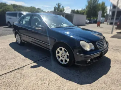 Gebraucht Mercedes C220 Elegance 150 PS (110 kW) 2004 Blau Limousine