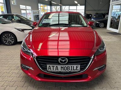 Gebraucht Mazda 3 Exclusive-Line 120 PS (88 kW) 2018 Rot Limousine