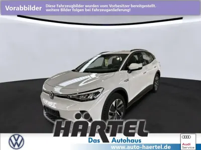 Gebraucht VW ID.4 Pro Performance 150 kW (204 PS) 2022 Gletscherweiss (white), metallic SUV