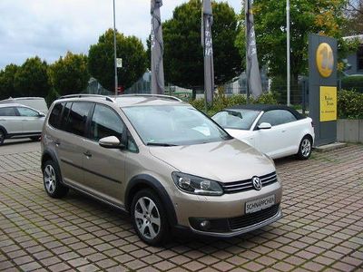 VW Touran Cross