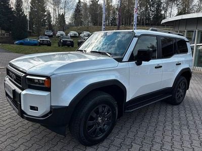 Nuova Toyota Land Cruiser Executive 205 CV (150 kW) 2026 Bianco SUV