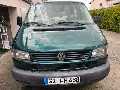 Gebraucht VW Multivan 101 PS (74 kW) 1999 Grün Van / Kleinbus