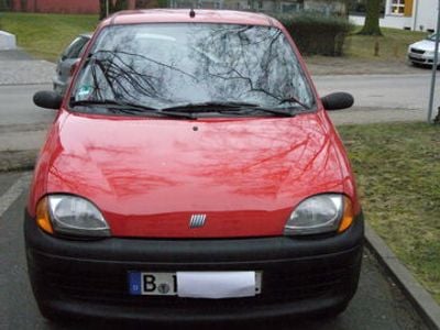 Gebraucht Fiat Seicento Young 54 PS (39 kW) 2000 Rot Kleinwagen