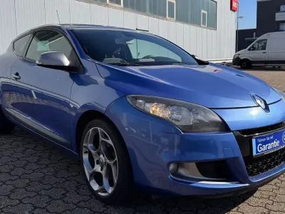 Gebraucht Renault Mégane Coupé GT 179 PS (131 kW) 2011 Blau Coupé