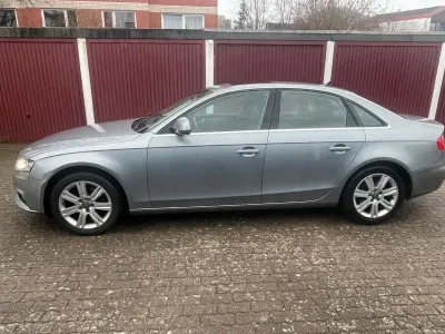 Gebraucht Audi A4 143 PS (105 kW) 2008 Grau Limousine