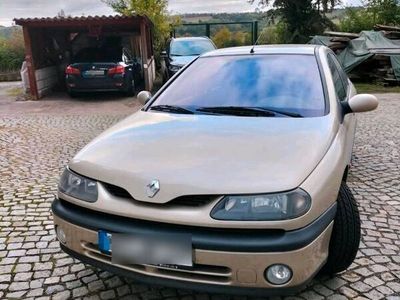 gebraucht Renault Laguna I, Schrägheck, 107 PS, 1.6l