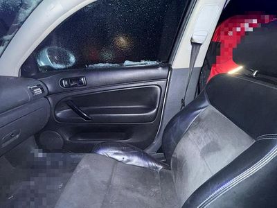 Gebraucht VW Passat 101 PS (74 kW) 2005 Silber Kombi