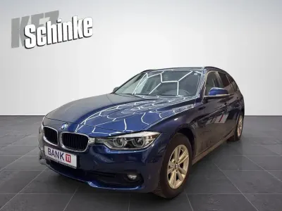 Begagnad BMW 318 Advantage 136 HK (100 kW) 2018 Blå Kombi