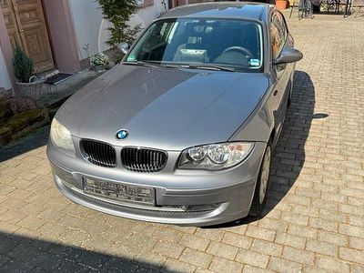 Używany BMW 116 122 KM (89 kW) 2008 Szary Hatchback