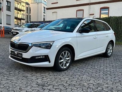 Gebraucht Skoda Scala Ambition 116 PS (85 kW) 2019 Weiß Kleinwagen