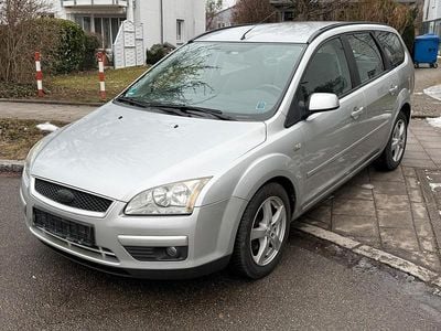 Silber Gebraucht 2007 Ford Focus Kombi | 1.790 € (Guter Preis)