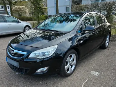 Brugt Opel Astra 110 HK (80 kW) 2010 Sort Hatchback